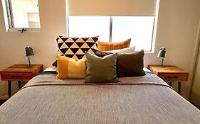 734 Apartment-2 Bedroom And 2 Bathroom Accommodation, Sleeps 4